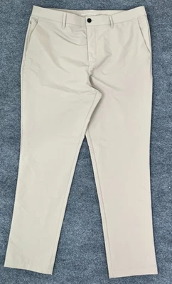 Banana Republic Mens Beige Polyester Staright Leg Pants Size 40X32 - Image 1 of 4