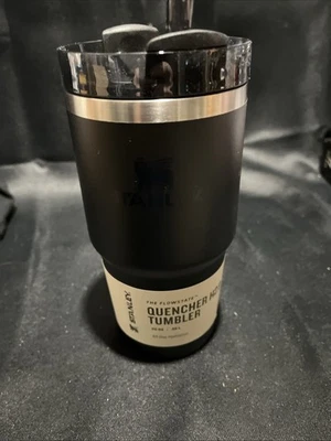 Vaso Stanley 20 oz Quencher H2.0 FlowState - carbón negro Foto 1 de 4