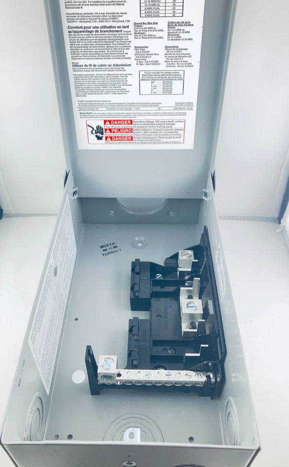 Siemens W0408ML1125U Load Center, 4 space, 8 circuit, Main Lug Load Center 125Am - Image 1 of 4
