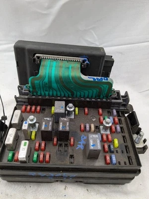 Chasis ECM Carrocería Control BCM Frontal Fusibles Caja Lateral Se Adapta 02-05 ENVOY 142961 Foto 1 de 4