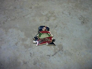 CLEVELAND INDIANS MLB ENAMEL PINBACK - Picture 1 of 2