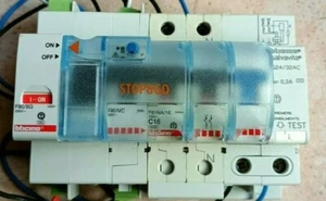 INTERRUTTORE MAGNETOTERMICO DIFFERENZIALE STOP&GO bTICINO A RIARMO AUTOMATICO 16 - Foto 1 di 1