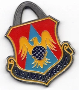 375th Operations Group Medical Die-cut Challenge Coin 2' - Bild 1 von 4