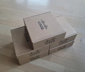 New Cisco C9124AXI-ROW Outdoor Access Point - Picture 1 of 1