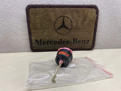 Actuador de vacío de aire caliente central Mercedes Benz para control de aleta de aire caliente / Nuevo de Lote Antiguo Foto 1 de 4