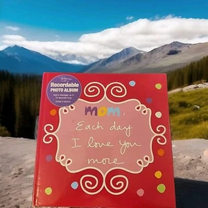 Recordable Photo Album  for Mom - Picture 1 of 8