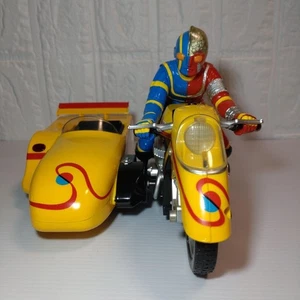 Android Kikaider R/C Side Machine - Picture 1 of 6