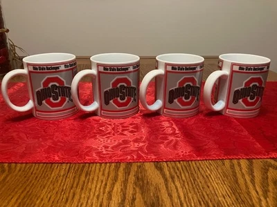 Conjunto de 4 canecas de café Danbury Mint Ohio State University -NOVO EM FOLHA não usado - Imagem 1 de 4