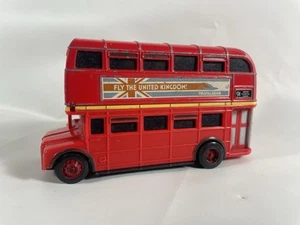 Disney Pixar Cars2 - Diecast Double Decker Bus Deluxe Sir Topper Deckington lll - Picture 1 of 9