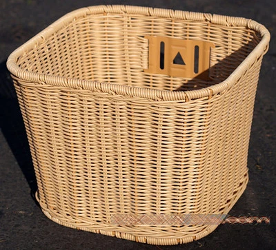 Fito 中号浅棕色柳条安装篮适用于 Beach Cruiser 自行车 — 第 1/3 张图片