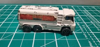 Corgi Juniors Guy Tanker White EXXON Made In Great Britain Vintage Used - Image 1 of 4