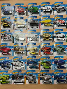 Modelli stradali 1/64 HOTWHEELS da 2,49 - spedizione gratuita da 3 auto IMBALLO ORIGINALE! - Foto 1 di 42