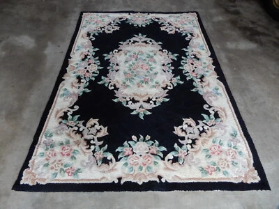VINTAGE LARGE HOOKED RUG BLACK GROUND WITH FLORALS 94 X 64 - Image 1 of 4