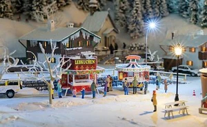 Faller 134001 2 casas del mercado de Navidad, H0 - Imagen 1 de 3