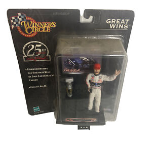 Dale Earnhardt 3 of 8 1995 400 monte carlo card and figurine. NASCAR Collectible