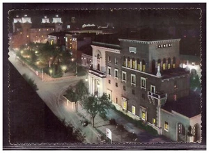 Cartolina Panorama Notturno Ferrara Auto HE220 - Picture 1 of 1