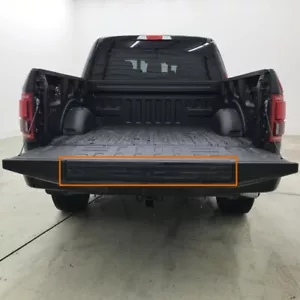 Cubierta de moldura de paso flexible apta para puerta trasera Ford F150 2015-20 con botón de liberación - Imagen 1 de 12