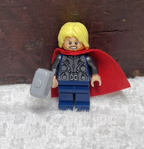 Lego Marvel Super Heroes Minifigure Thor Soft Cape Dark Blue Legs 76038 76030 - Picture 1 of 4