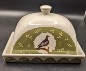 Fishs Eddy Covered Butter Dish With Bird by Jess Maz EUC Green & White NYC - Picture 1 of 6