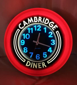 Cambridge Diner Vintage 14" rot beleuchtete Küchen Wanduhr Art Deco - Bild 1 von 5