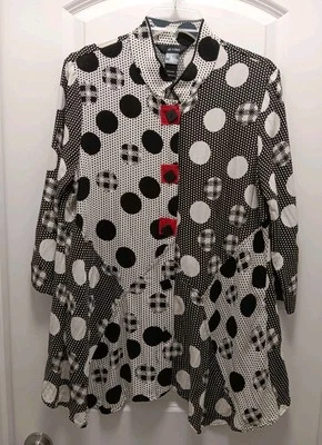 Ali Miles Talla Top túnica artística M negro/marfil geo estampado mixto Foto 1 de 4