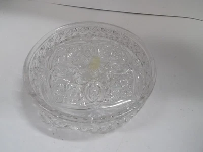 Portabotellas de vino de vidrio prensado vintage... ¿Quizás? Foto 1 de 4