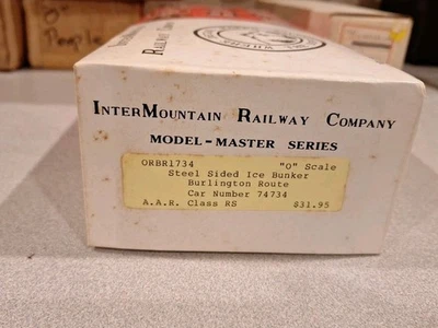 Intermountain A.A.R. Burlington Route Steel Reefer  2 Rail Kit Nos Detail - Image 1 of 3
