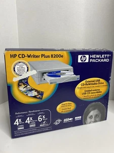 Hewlett Packard HP Cd Writer Plus 8200e Old School 1999 Vintage 4x 4x 6x Rare - Afbeelding 1 van 5