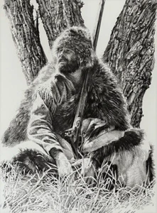 PAUL CALLE, MOUNTAIN MAN TRAPPER AT REST, SIGNED LIMITED EDITION PRINT, MINT - Picture 1 of 1
