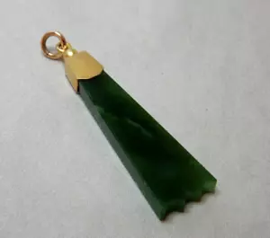 EARLY VINTAGE 9CT GOLD NEW ZEALAND NEPHRITE GREENSTONE SET PENDANT 3721 - Picture 1 of 7