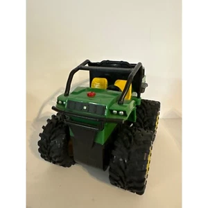 John Deere 4x4 Buggy Battery Operated with Sound and Motion READ - Picture 1 of 8