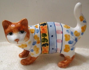 Large Tabby Cat Ceramic Figurine Hand Painted Flowers 9" x 6-3/4" Mint Condition - Picture 1 of 6