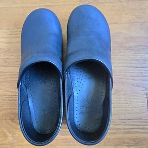 Dansko Professional schwarz geölt matt Beruf Clogs EU40 US Damen 9,5-10 - Bild 1 von 9
