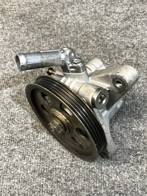 1999 2000 2001 2002 2003 Acura TL bomba de direção hidráulica P/S - Imagem 1 de 4