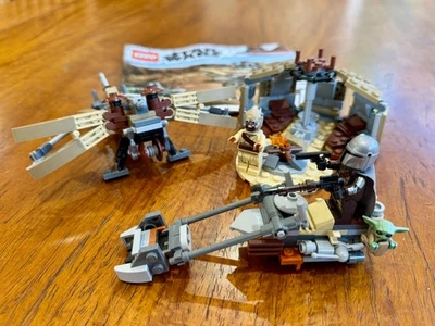 LEGO Star Wars: Trouble on Tatooine (75299) Excellent pre-owned, Complete no box - Image 1 of 4