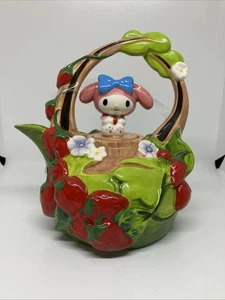 Tetera de cerámica Sanrio My Melody fresa y flores de Blue Sky Clay nueva - Imagen 1 de 10