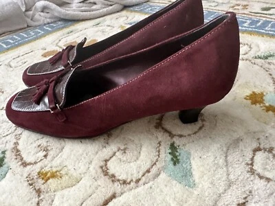 Mila Paola Gatito Tacón Borgoña Perfecto Italiano Foto 1 de 4