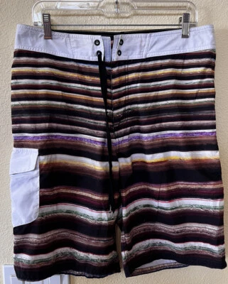 Pantalones Cortos AG Burton Diseño Analógico Unlikely Futures Para Hombre Surf Natación Talla 33 Foto 1 de 4