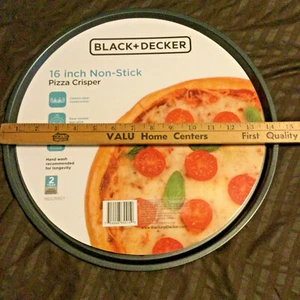 14" Round Pizza Crisper Baking Pan Black & Decker - Picture 1 of 6