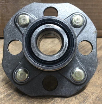 NOS Beck/Arnley Hub & Bearing Assembly For 90-97 Honda Accord Part #051-6027. Foto 1 de 4