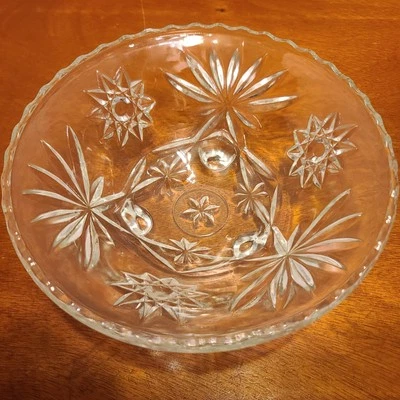 Vintage Clear Candy Side Dish 3 Footed Floral Star Of David Scalloped Rim EUC - Image 1 of 4