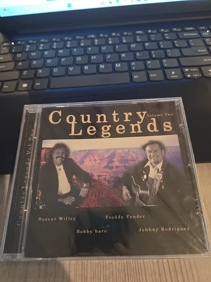 CD N 73 - Country Legends vol 2 - boxcar willey freddy fender bobby bare sealed Foto 1 de 3
