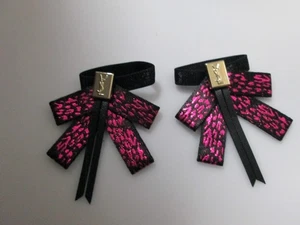 YSL Yves Saint Laurent Neuheit Schleifen x 2 schwarz mit HOT PINK Verzierung NEU - Bild 1 von 3