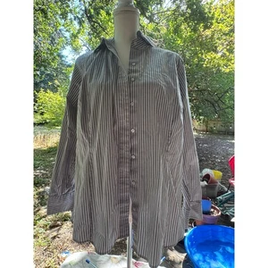 EDDIE BAUER Women's XL Gray White Stripe Wrinkle Free Fit Button Down Shirt  - Picture 1 of 8