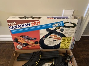 Tyco/Irwin Canadian Indy Race Set - Used - Photo 1 sur 9