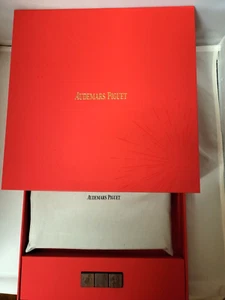 Audemars Piguet Lunar New Year  3 pieces Wood Dice Game 20 Red Envelope - Picture 1 of 13