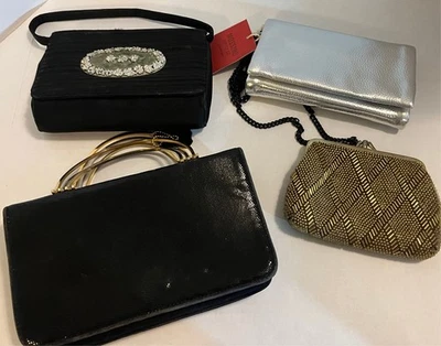 LOTE DE 4 BOLSOS/CARTERAS CLUTCH DE NOCHE VINTAGE Y NUEVOS, NEGROS, DORADOS Y PLATEADOS Foto 1 de 4