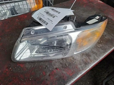 Faro izquierdo conductor compatible con caravana 96-99 565613 Foto 1 de 4