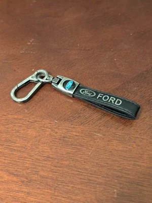 Chaveiro de couro genuíno logotipo de carro chaveiro de metal acessórios para Ford - Imagem 1 de 4
