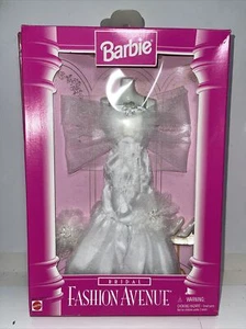 VINTAGE MATTEL FASHION AVENUE BARBIE OUTFIT COLLECTION - BRIDAL (2-243) - Foto 1 di 3